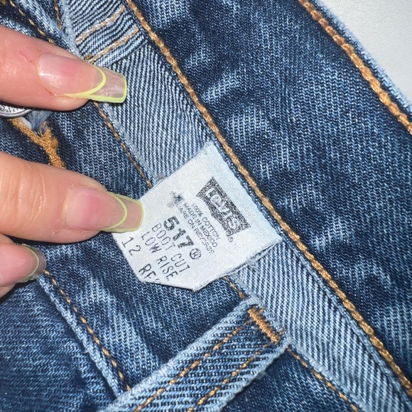 Levi shorts - Picture 2 of 4